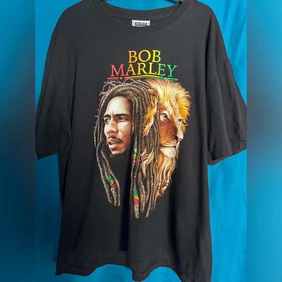 Bob Marley Other - Bob Marley T-shirt by the Roxx